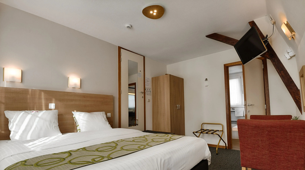 Comfort room