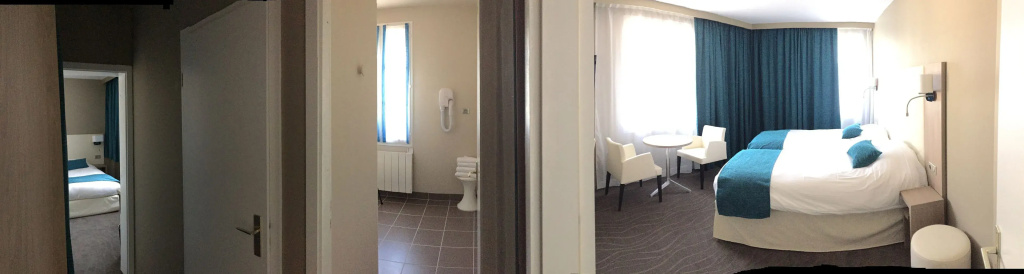 Standard Triple room
