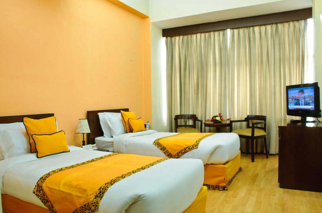 Deluxe Double room (full double bed)