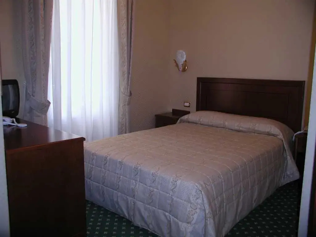 Classic Double room (twin beds)