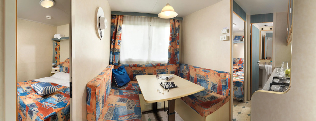 Economy room