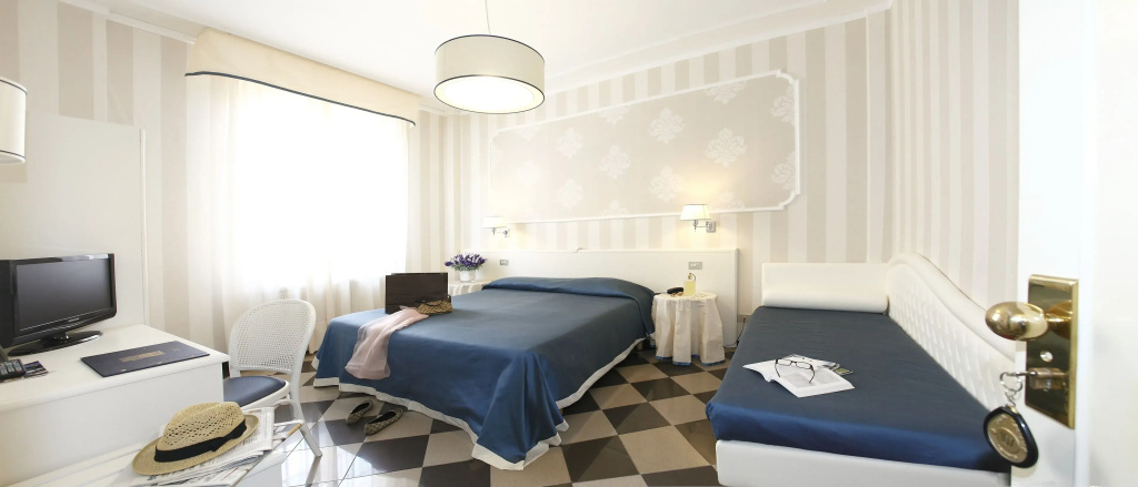 Hotel Nazionale - Chambres