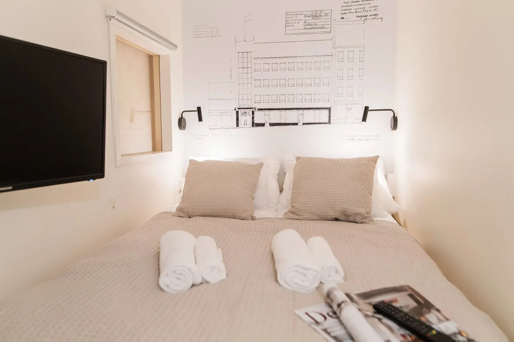 Micro Double room (full double bed)