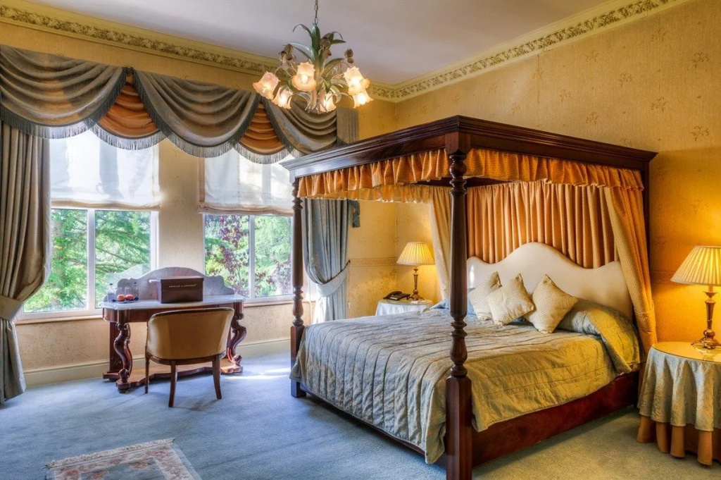 Tre-Ysgawen Hall - Chambres