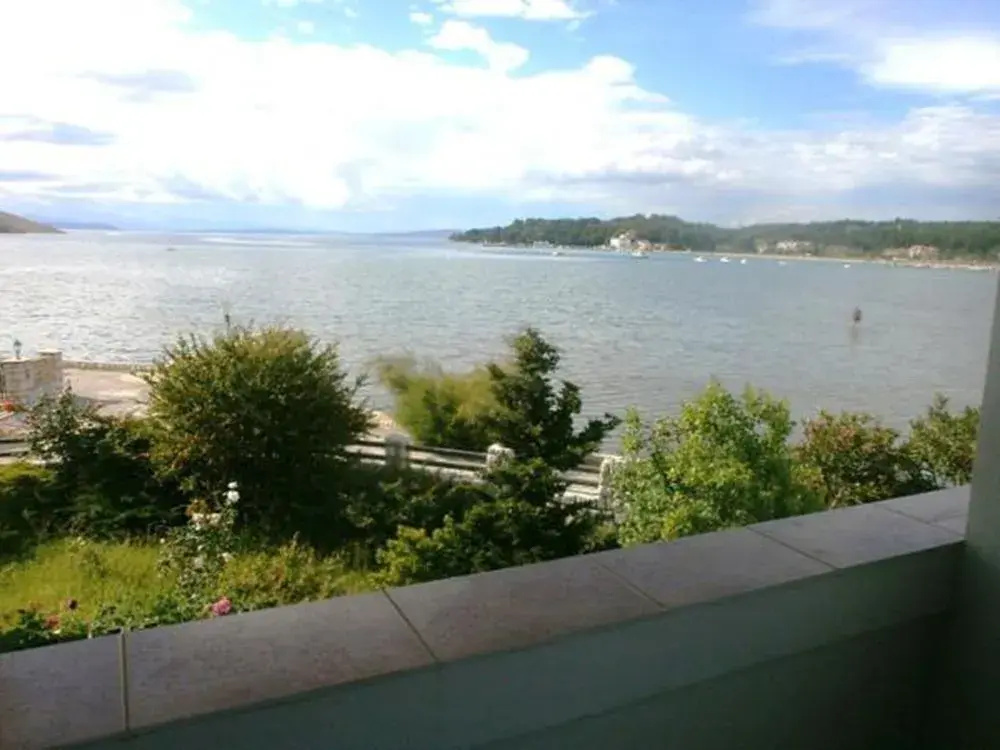 1 Bedroom Apartment with sea view