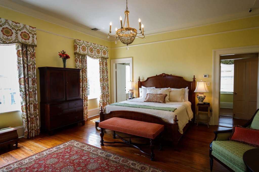 Grand Superior room