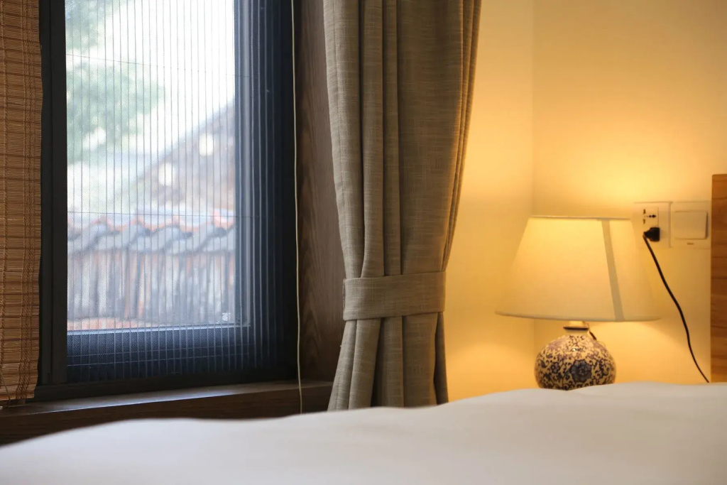 Comfort room