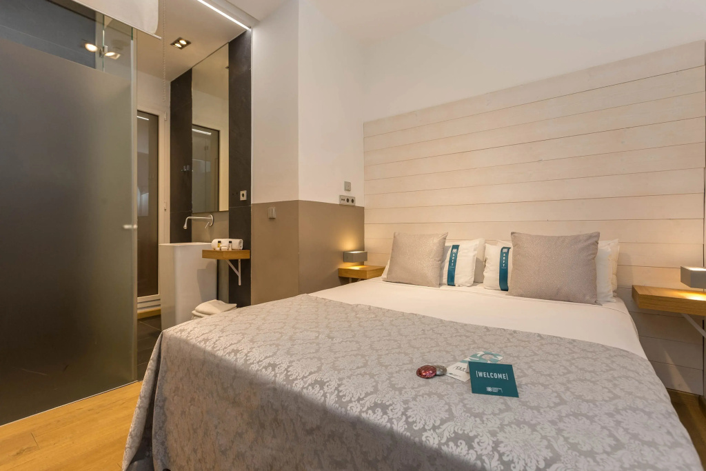 Economy Double room (full double bed)