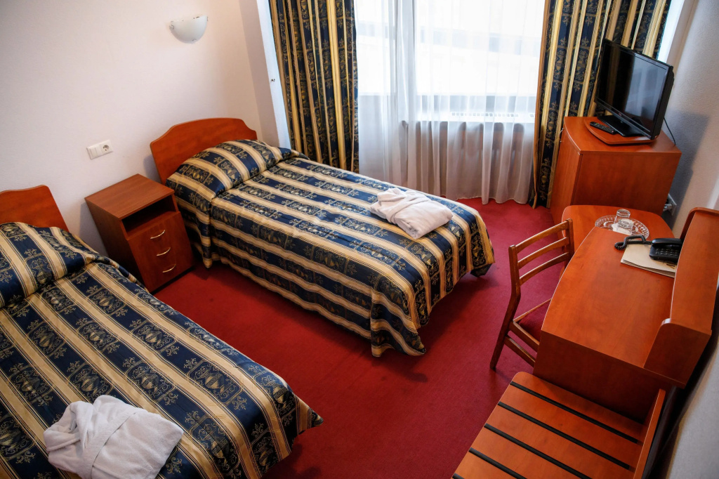 Economy Double room (twin beds)