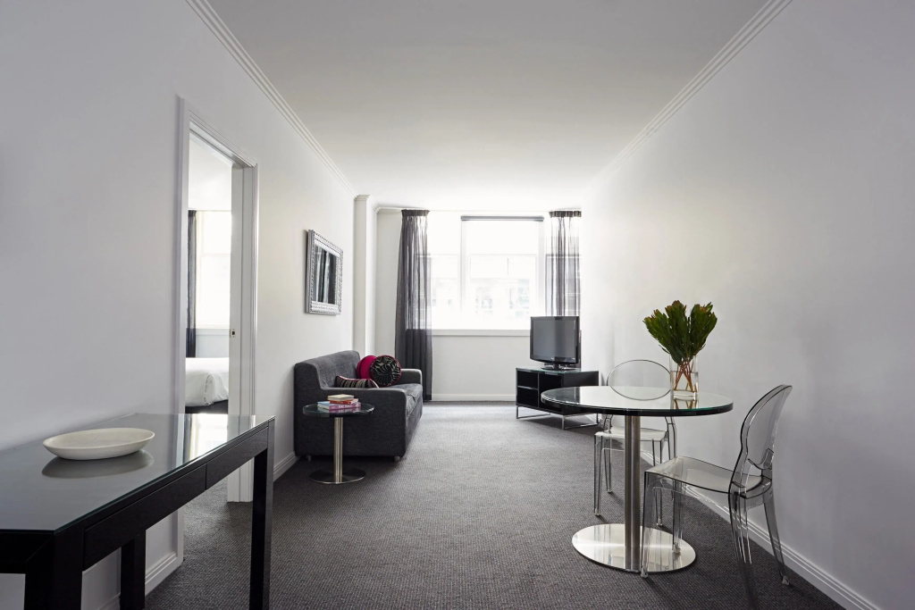 1 Bedroom Deluxe Apartment