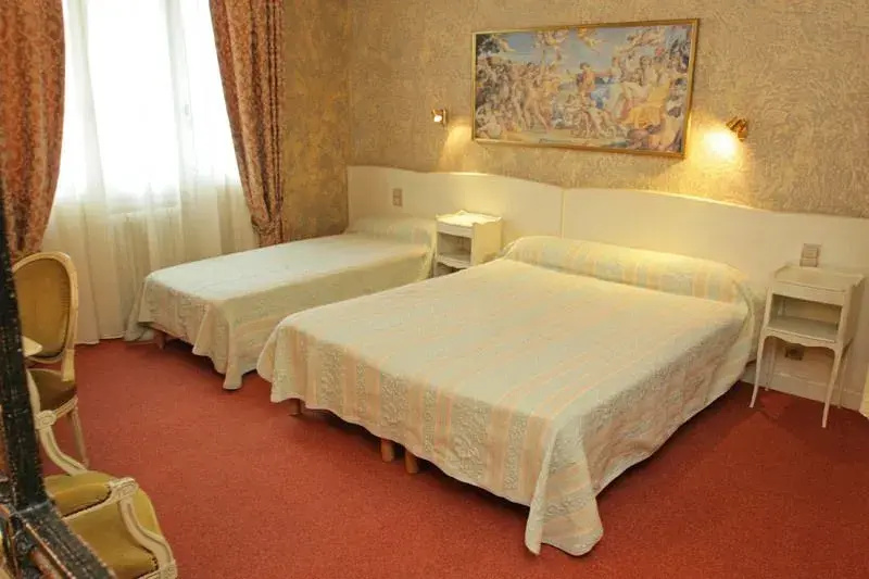 Prestige room
