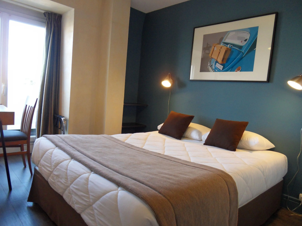 Standard Double room (full double bed)