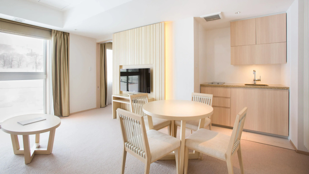 1 Bedroom Suite