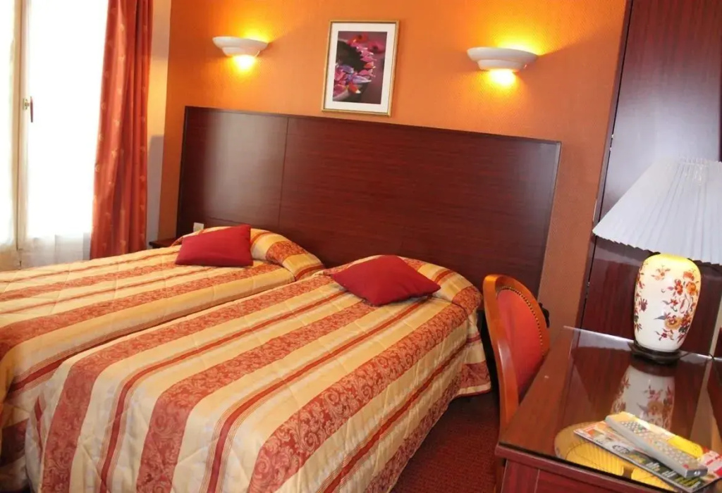 Classic Double room (twin beds)