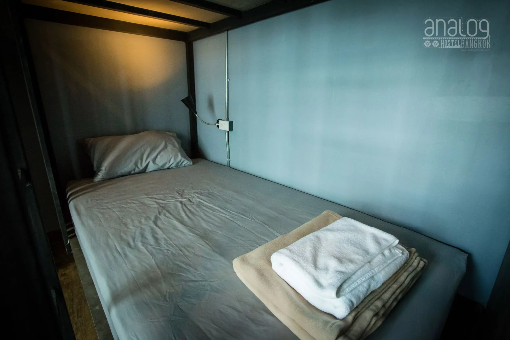 Bed in Dorm