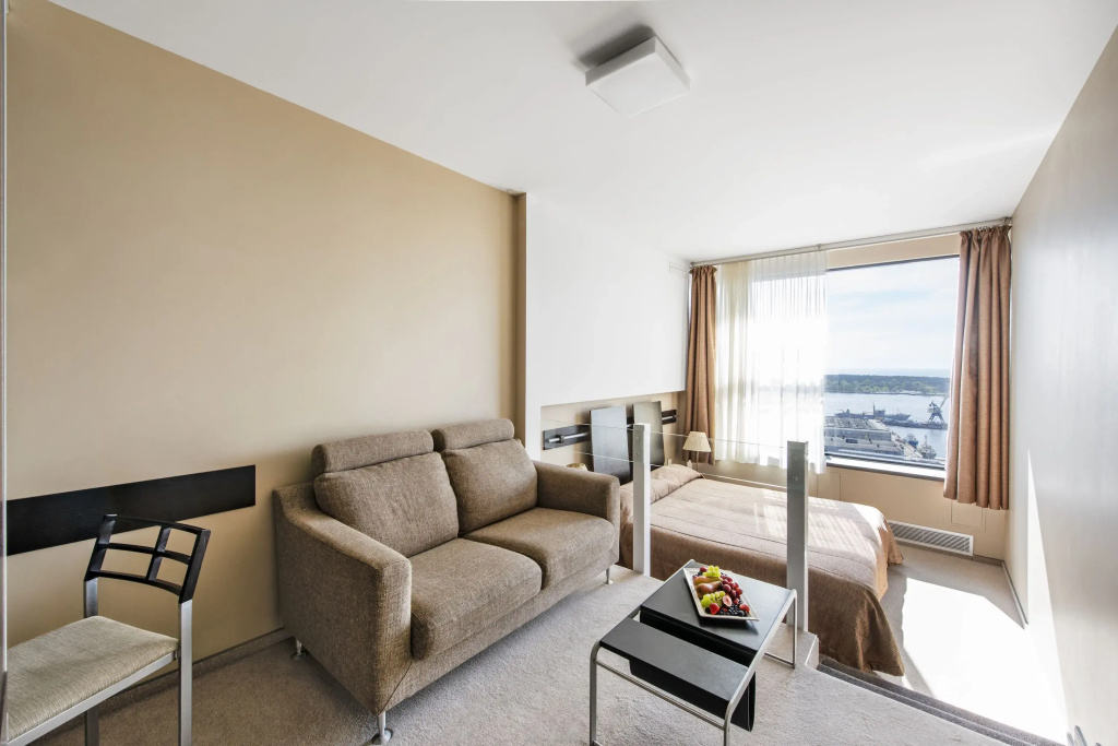 Standard Double room with sea view (full double bed)