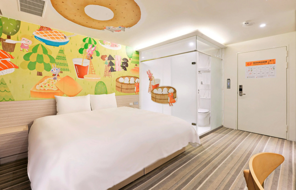 Standard Double room (full double bed)