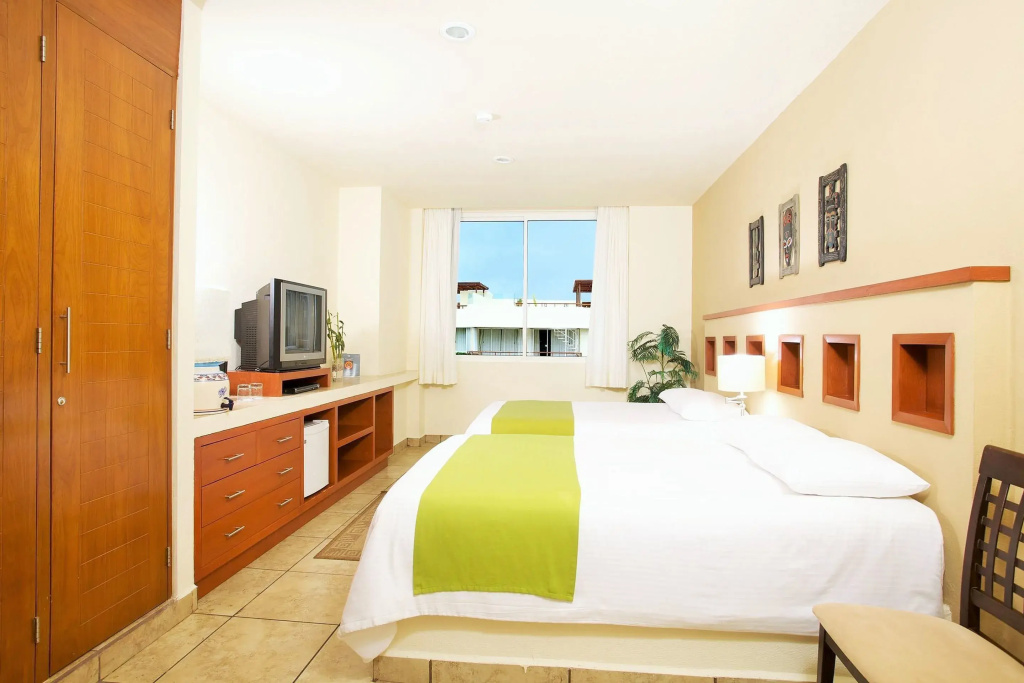 Ixchel Beach Hotel - Chambres