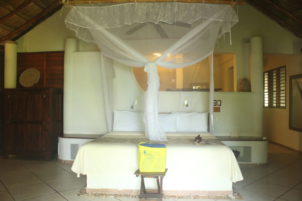 Suite with ocean view