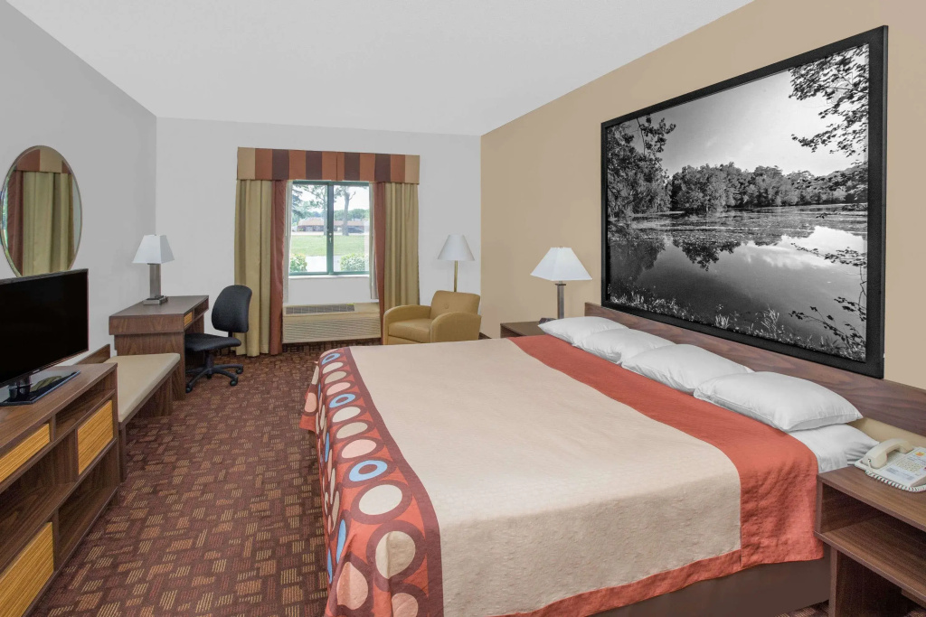Standard Double room (full double bed)