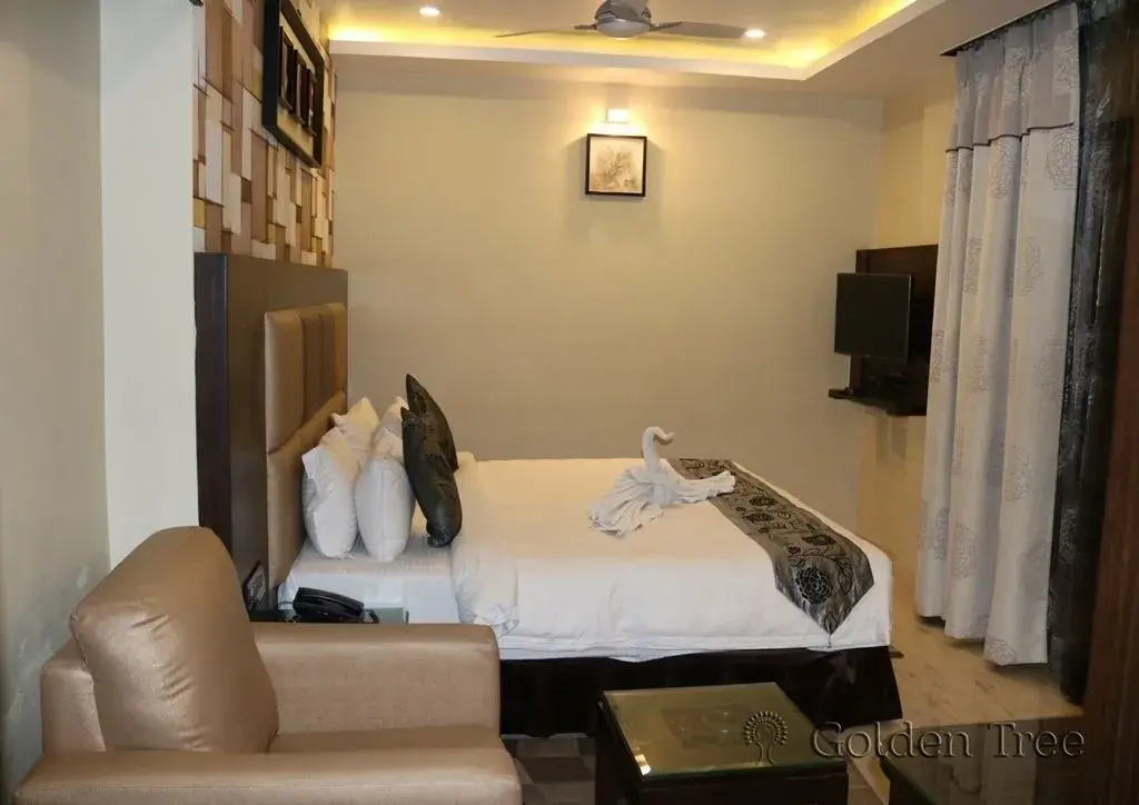 Deluxe room with balcony and with sea view
