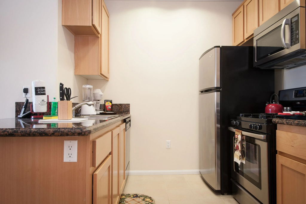Sunshine Suites at 616 St. Paul - Chambres