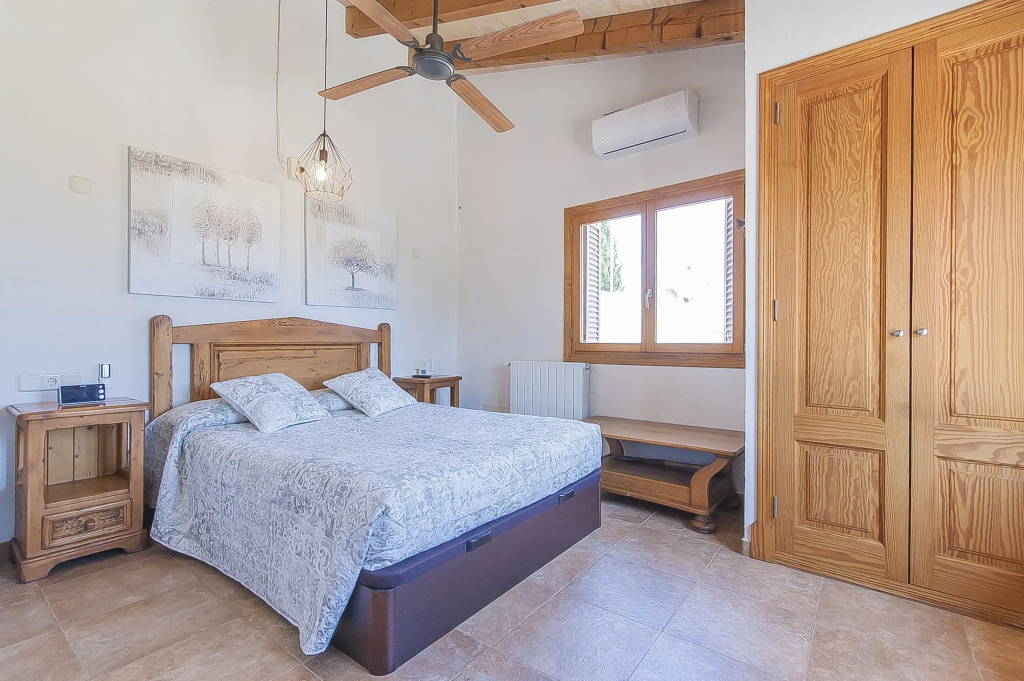 3 Bedrooms Villa