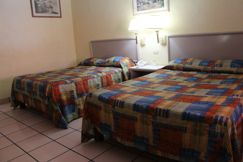 Economy room
