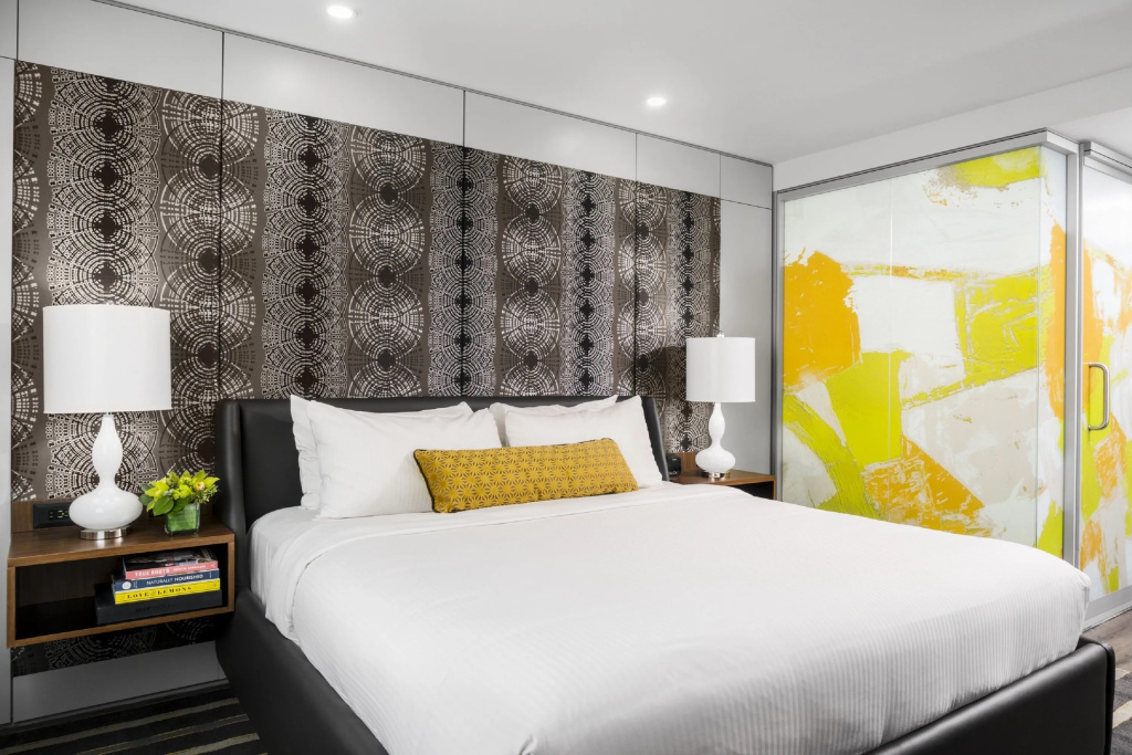 Double Studio (full double bed)
