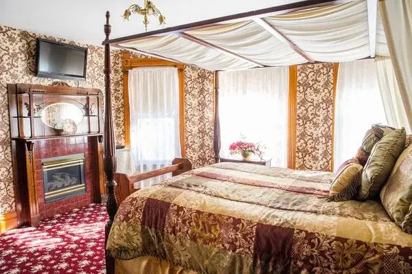 Victorian Dreams Bed and Breakfast - Chambres