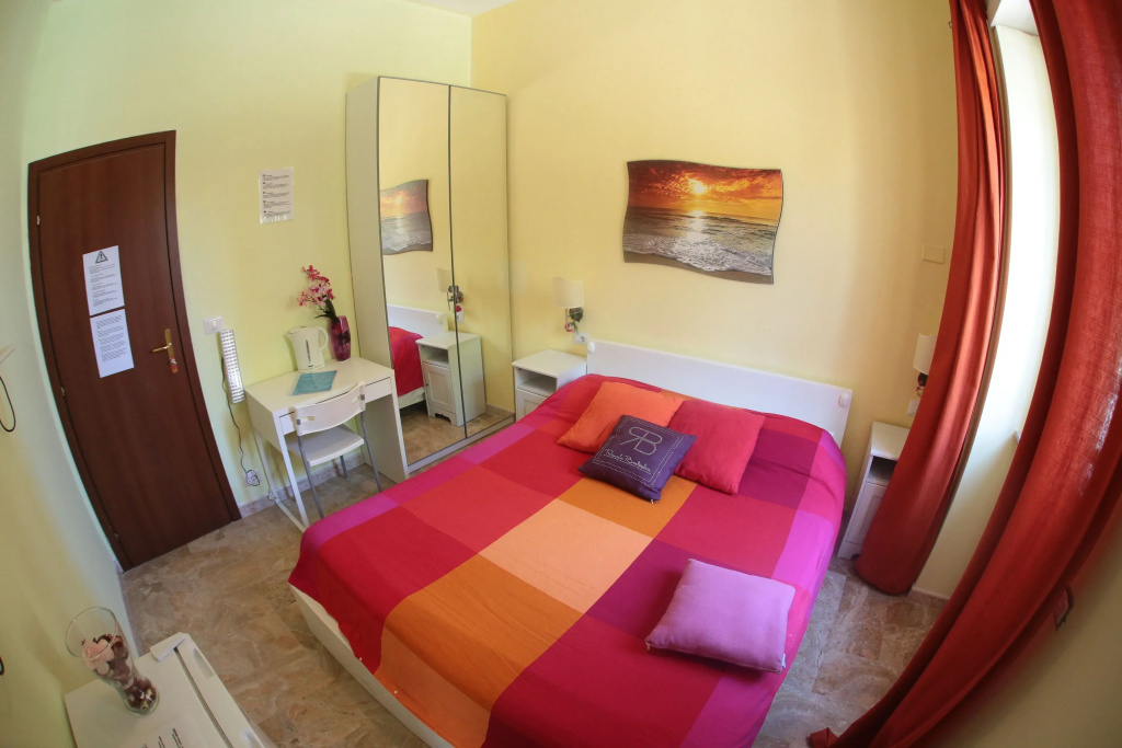Standard Double room (full double bed)