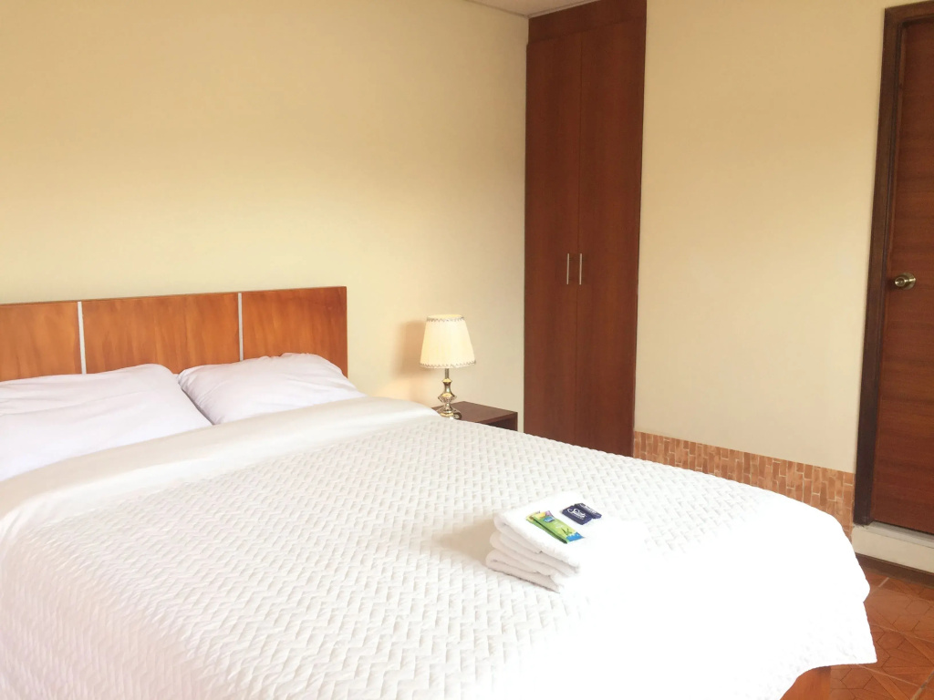 Standard Double room (full double bed)