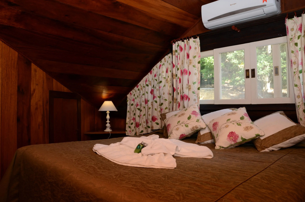 Bed in Dorm (female dorm)