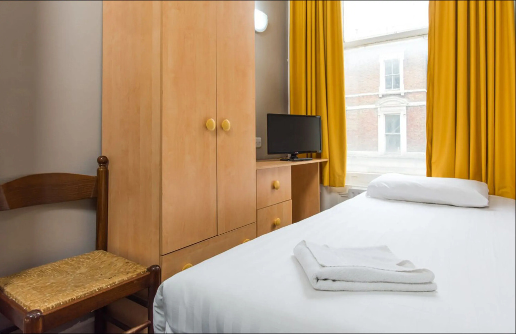 Standard room