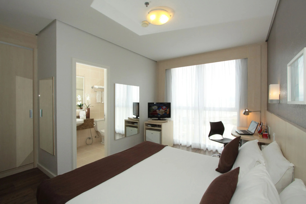 Luxury Double room (full double bed)