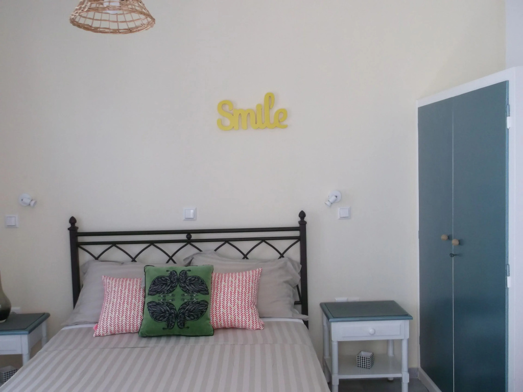 Classic Double Studio (full double bed)