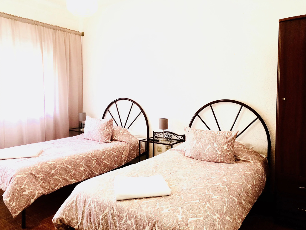 Standard Double room with balcony (twin beds)
