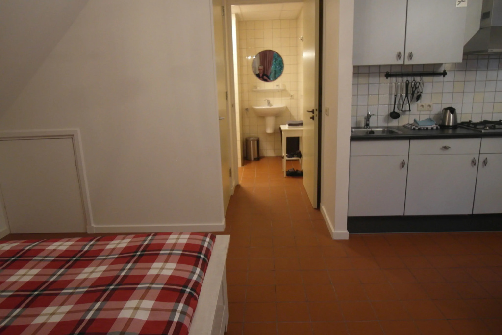 Deluxe Double room (full double bed)