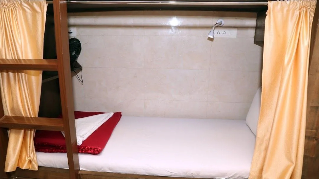 Bed in Dorm (male dorm)