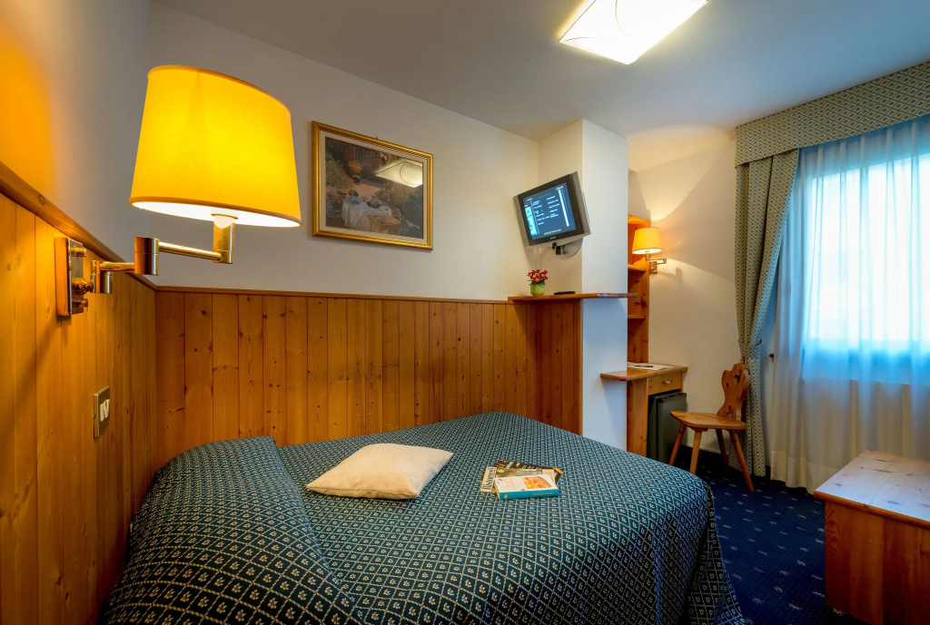 Hotel Sassella - Chambres