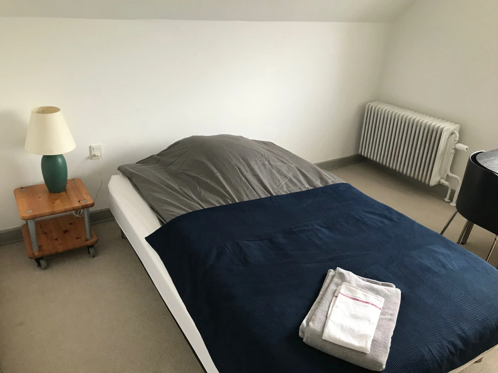 3 Bedrooms Apartment
