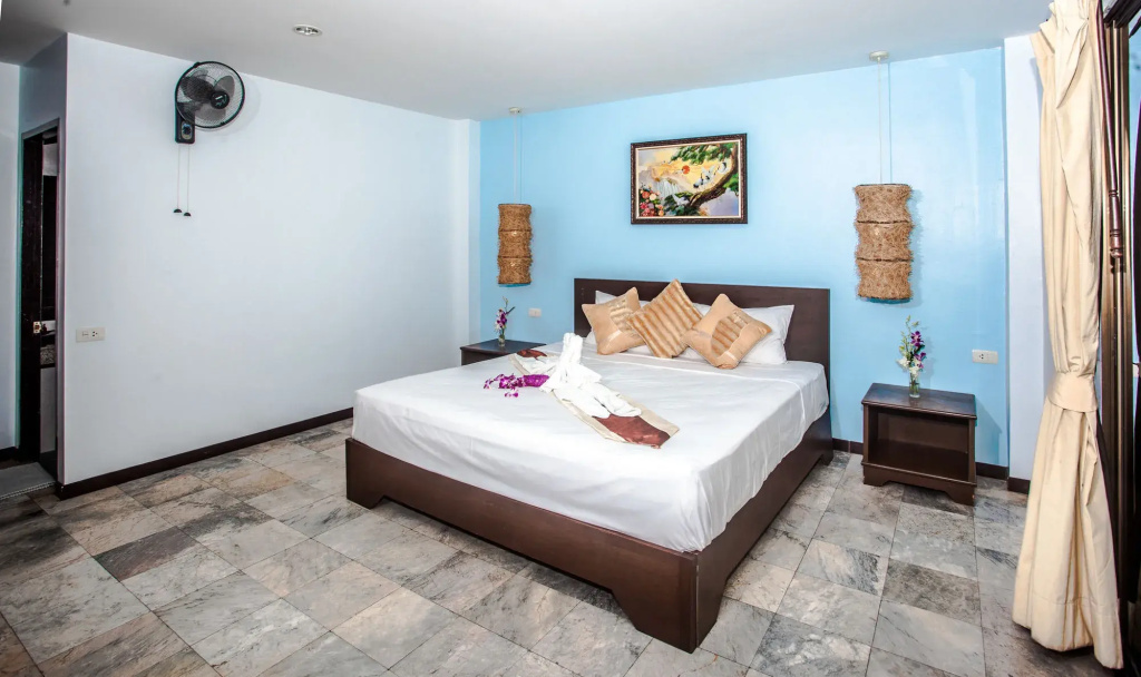 Superior room