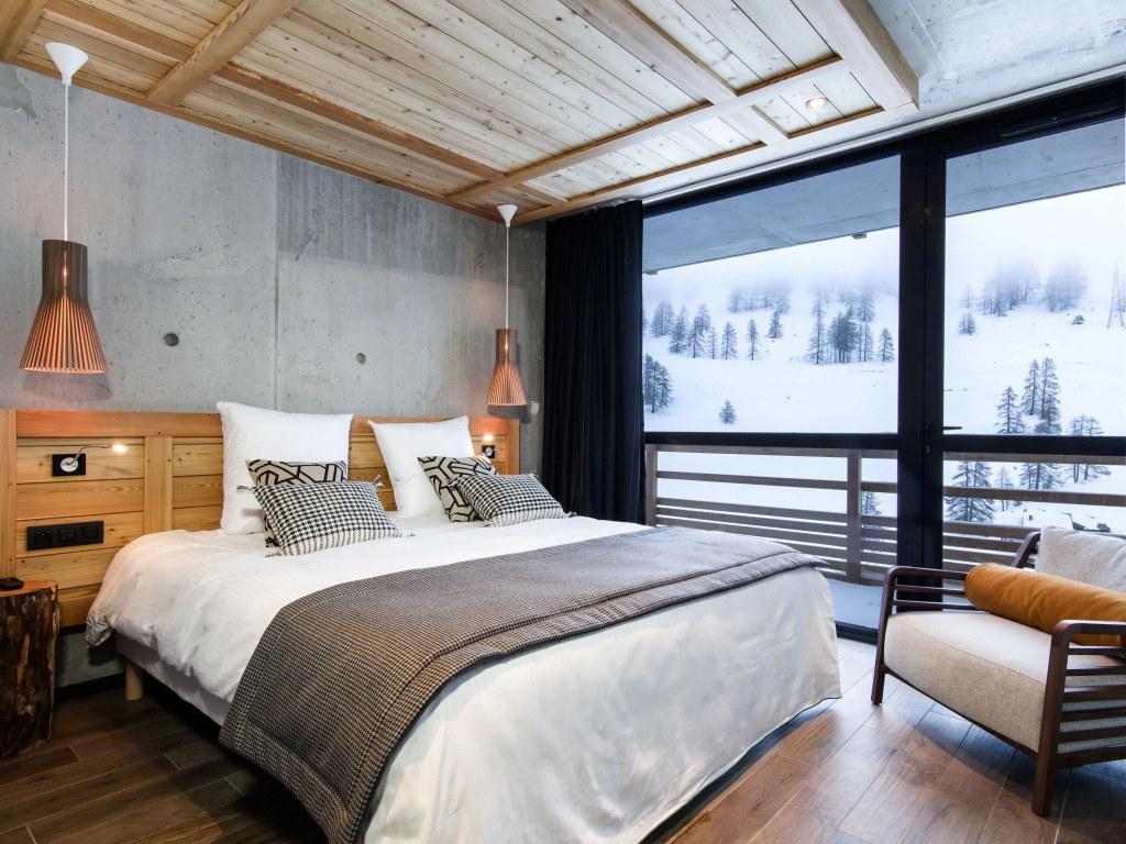 Superior room
