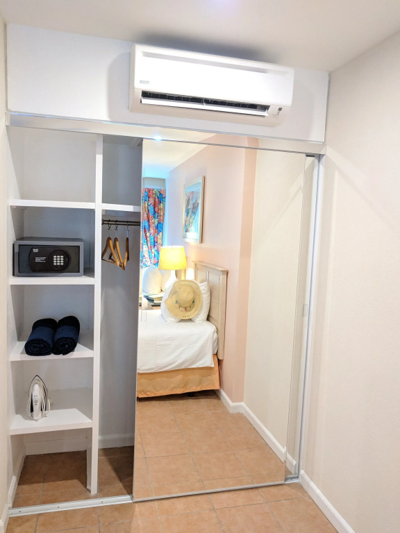 Deluxe Studio with pool view
