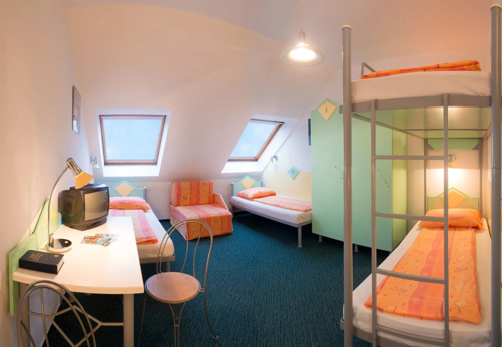 Quadruple room