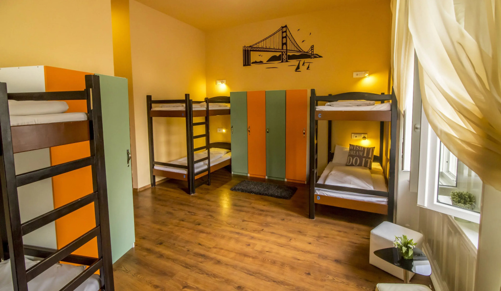 Bed in Dorm