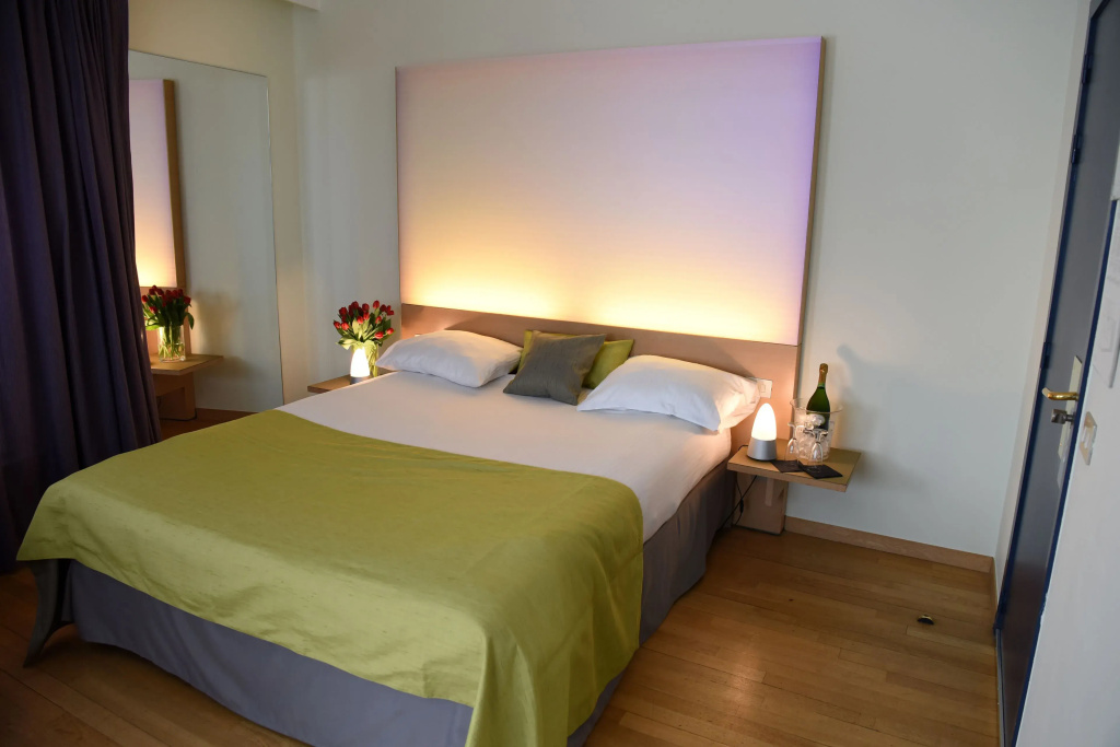 Standard Double room (full double bed)