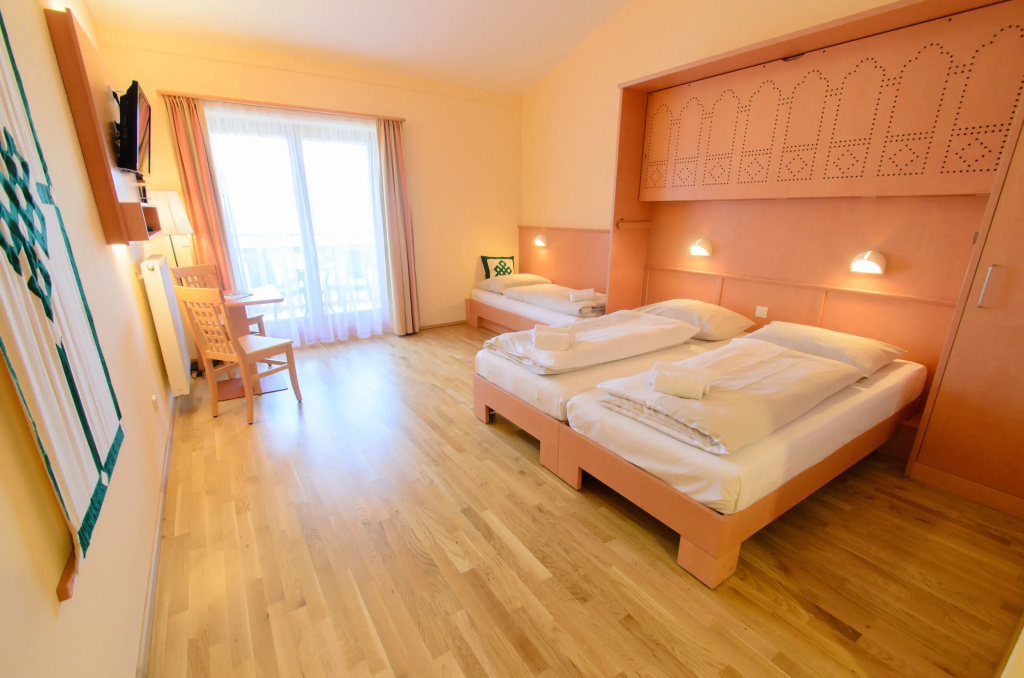 Standard Quadruple room