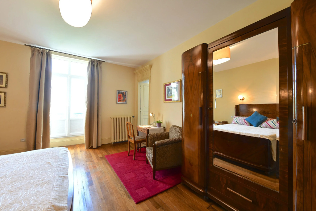 Classic room