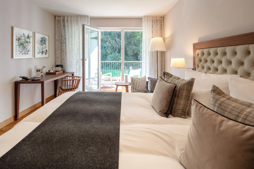 Superior Double room (full double bed)